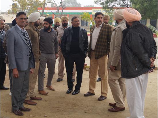 DC, SSP visits Bhikhi to examine civic body elections preparations