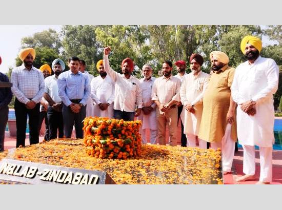 MLAs, DC, SSP pay tributes to Bhagat Singh on his 116th birth anniversary at National Martyrs Memorial Hussainiwala