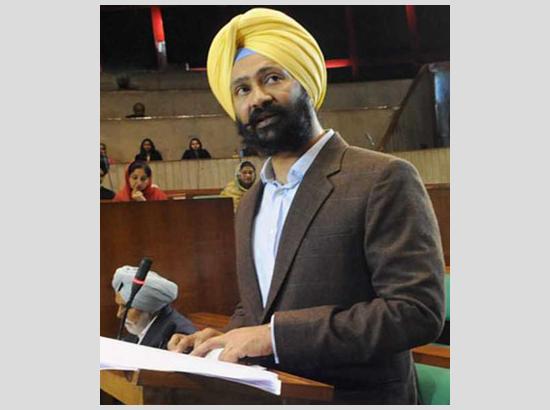 Seizure of crores from relatives disguises Channi is a common man: Parminder Dhindsa