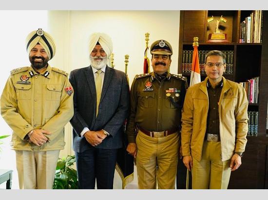 Punjab DGP honours two newly promoted DIGs in piping ceremony 