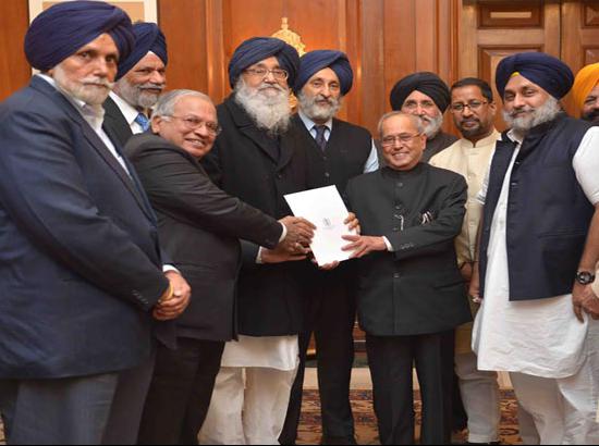 Badal & Sukhbir Lead Ministrial Delegation Urges President Not To Accept Any Advice Against The Basic Riparian Principle