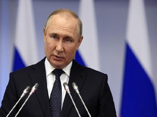 West plundered India, is ready to provoke colour revolution in any country: Putin
