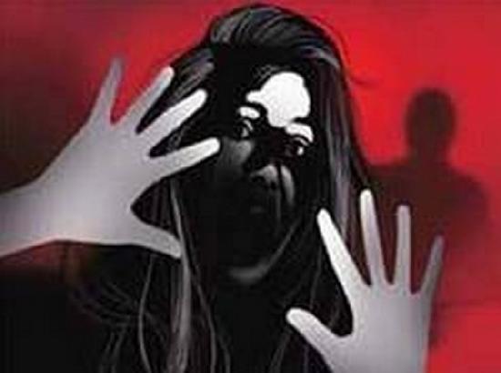 Girl out with lover at night raped by 2 unidentified men