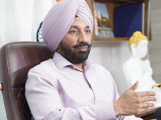 MP Satnam Sandhu Takes Up Matter of Rescuing Punjabi Youths Trapped in Russia with Ministry of External Affairs

