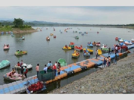 Alert! Sukhna lake nears danger mark; flood gate opened