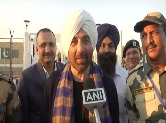I stand with BJP and farmers; govt always thinks of farmers' betterment: Sunny Deol