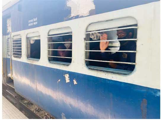 Sixth Special train leaves Mohali Railway Station for Chhapra in Bihar 
