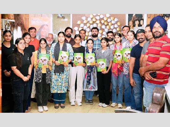 Clara Int’l–Mayank Scholarship Program empowers 12 girls for free training
