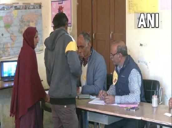 Himachal Assembly polls: Check out voter turnout till 11 am
