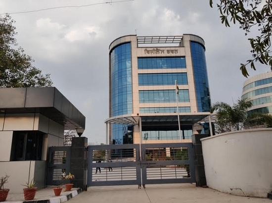 Vigilance Bureau registers disproportionate assets case against municipal corporation Executive Engineer