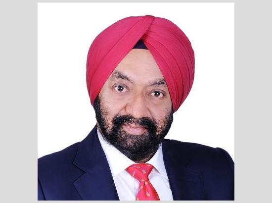 MP Vikram Sahney announces free skilling, job support for flood-affected families