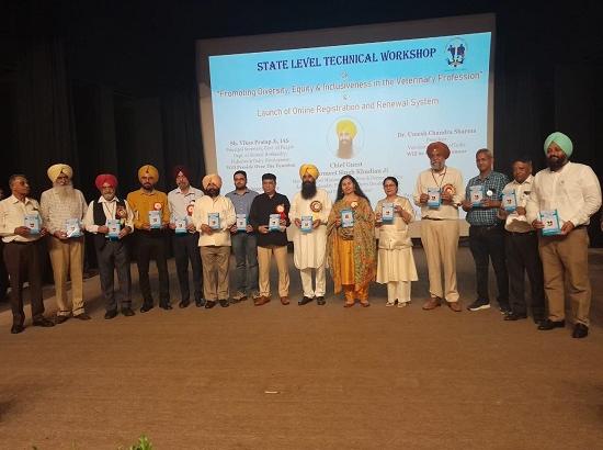 Punjab Vets parity issue with Medicos to be resolved soon- Minister Khuddian